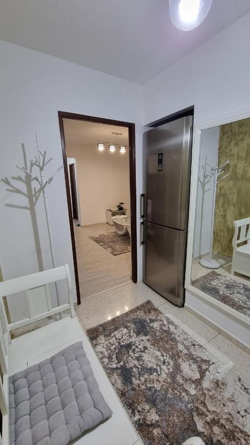 Stone Bridge Apartment Iasi Exterior photo